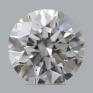 Round diamond — real photo