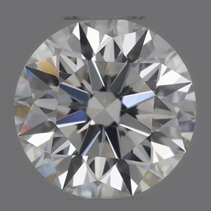 Round diamond — real photo