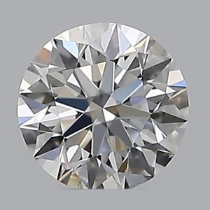 Round diamond — real photo