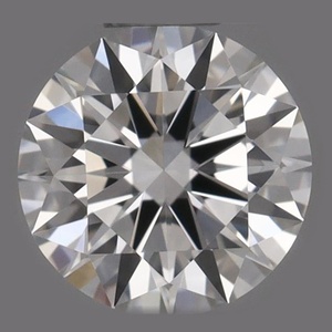 Round diamond — real photo