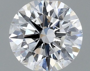 Round diamond — real photo