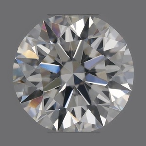 Round diamond — real photo