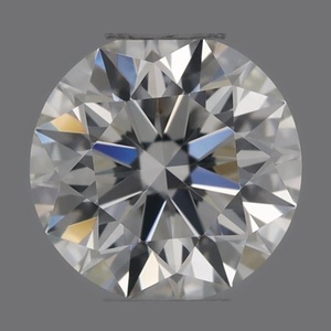 Round diamond — real photo