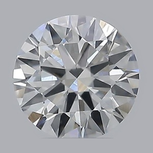Round diamond — real photo