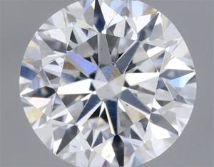 Round diamond — real photo