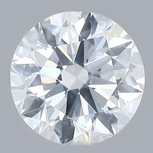 Round diamond — real photo