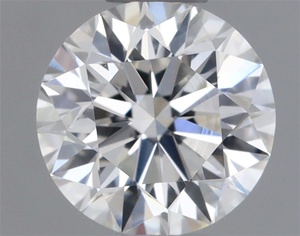 Round diamond — real photo