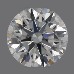 Round diamond — real photo