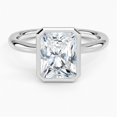18K White Gold Freesia Bezel Solitaire Ring