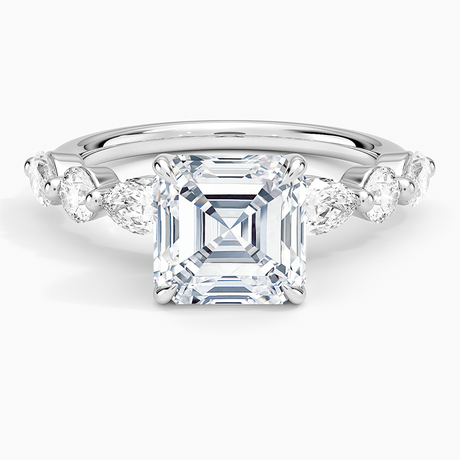 Grand Versailles Diamond Ring