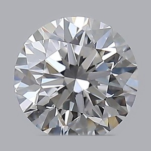Round diamond — real photo