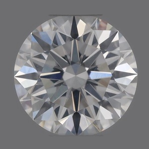 Round diamond — real photo