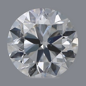 Round diamond — real photo
