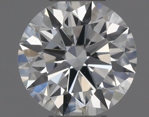 Round diamond — real photo