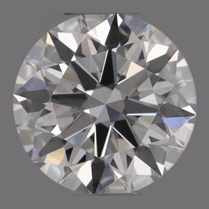 Round diamond — real photo