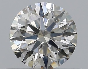 Round diamond — real photo