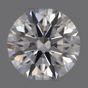 Round diamond — real photo