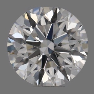 Round diamond — real photo