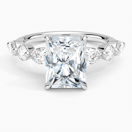 Grand Versailles Diamond Ring