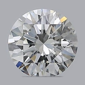 Round diamond — real photo