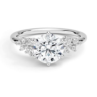 Custom Tapering Diamond Ring
