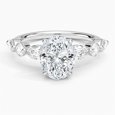 Grand Versailles Diamond Ring