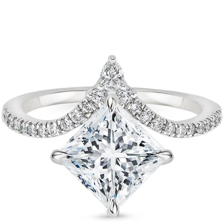 18K White Gold Nouveau Diamond Ring