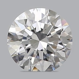 Round diamond — real photo