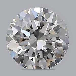 Round diamond — real photo