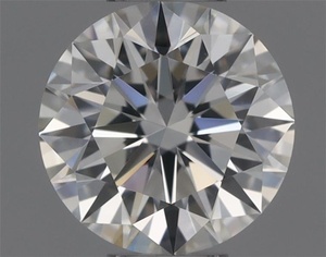 Round diamond — real photo