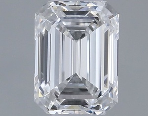 Emerald diamond — real photo