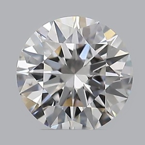 Round diamond — real photo