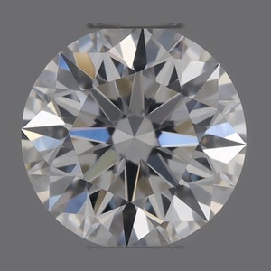 Round diamond — real photo