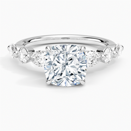 Grand Versailles Diamond Ring