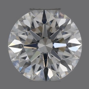 Round diamond — real photo