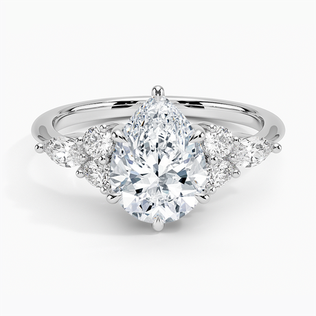 18K White Gold Luxe Nadia Diamond Ring