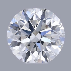 Round diamond — real photo