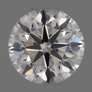 Round diamond — real photo