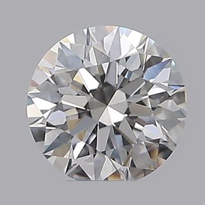 Round diamond — real photo