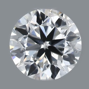 Round diamond — real photo