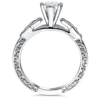 Custom Engraved Celtic Claddagh Ring