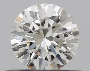 Round diamond — real photo