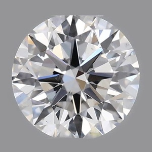 Round diamond — real photo