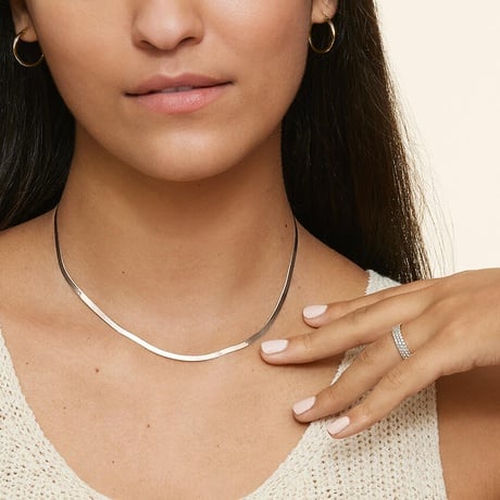 Dezi 16 Inch Gold Herringbone Necklace - Brilliant Earth