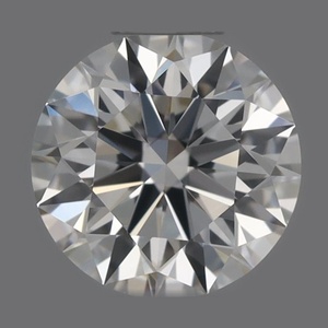 Round diamond — real photo