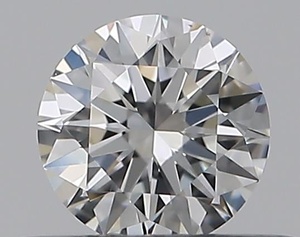 Round diamond — real photo
