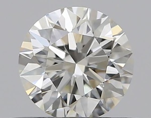 Round diamond — real photo