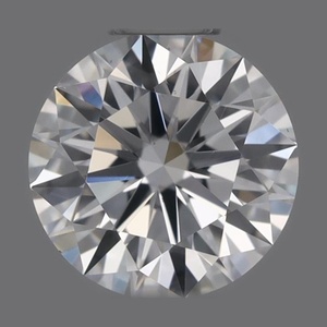 Round diamond — real photo