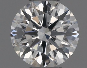 Round diamond — real photo