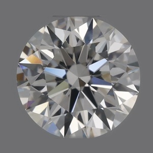 Round diamond — real photo